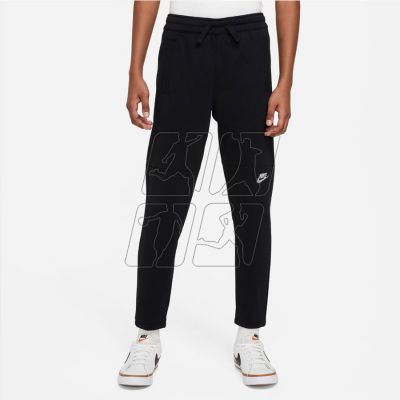 4. Nike Sportswear Jr DQ9085 010 pants