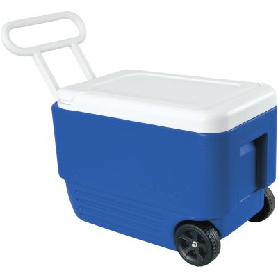 3. IGLOO Wheelie Cool 38 Roller Wheeled Cooler (36 litres)