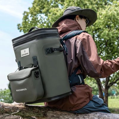 8. Rockbros Thermal Backpack with Insulation 20l - Green