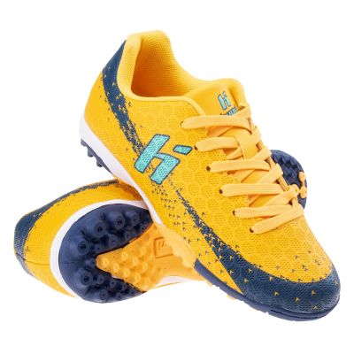 10. Huari Recoleti TF Jr 92800402403 football boots