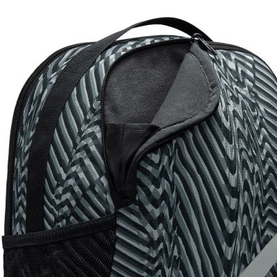 4. Nike Brasilia Equipment Youth IH7966-010 backpack
