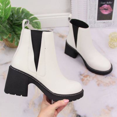 10. Artiker W HBH42 insulated slip-on ankle boots