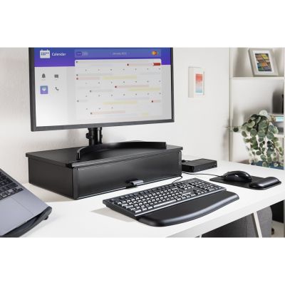 10. Kensington ErgoSoft Mouse Pad with Wrist Rest, Black