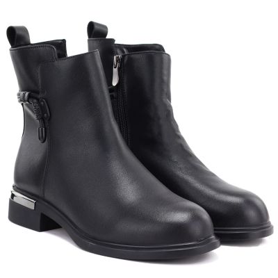 8. Women's black leather ankle boots D&A S.Barski MK62-7025