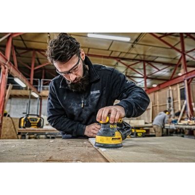 20. DeWalt DWE6423-QS Random Orbital Sander (125mm)