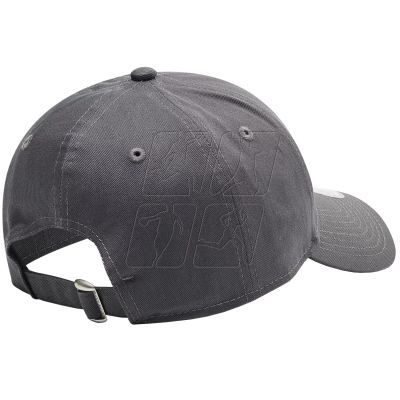 3. New Era 9FORTY Flag Cap 11179834