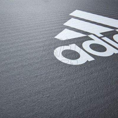 9. Adidas 10 mm ADMT-11015GR mat