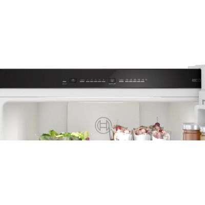 12. BOSCH KGN 33NSDB fridge-freezer
