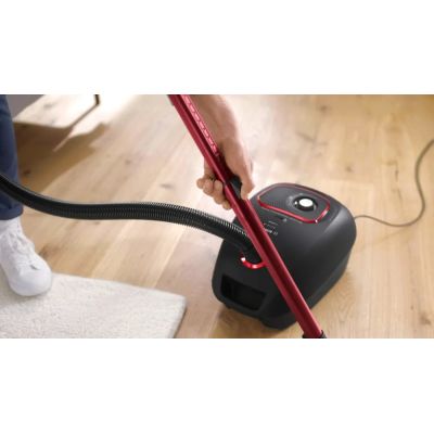 8. Bagged Vacuum Cleaner Bosch Series 4 BGB41POW1 (850 W; black)