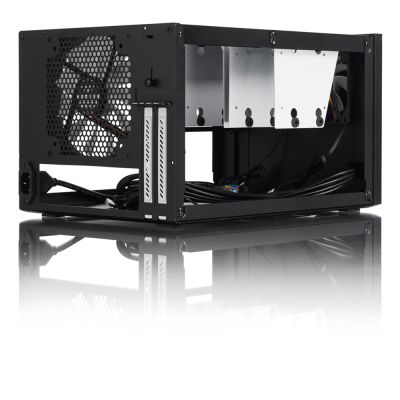 5. FRACTAL DESIGN NODE 304 Case - ITX - USB3.0 - BLACK