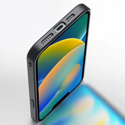 12. Dux Ducis Fino case cover iPhone 14 Plus blue nylon
