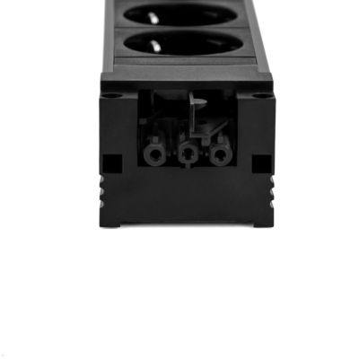5. Bachmann 906.12640 6-way power outlet splitter, indoor, black