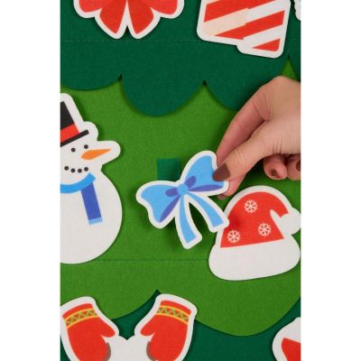 4. DIY CHRISTMAS TREE ADVENT CALENDAR