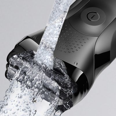 3. Braun Series 3 300BT Rotary Shaver Trimmer Black