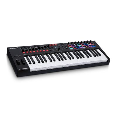 14. M-AUDIO Oxygen PRO 49 - Keyboard Controller