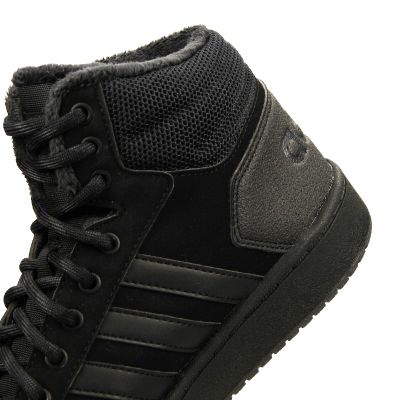 2. adidas Hoops 2.0 MID 621