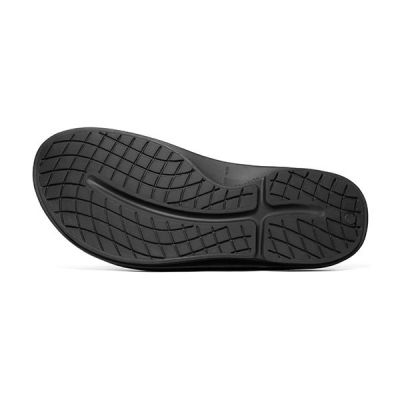 4. Oofos OOahh women's flip-flops - black/black