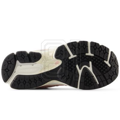 9. New Balance Jr GC2002FC Shoes