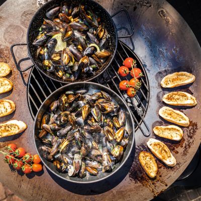 10. BF Bonbiza XL Open rusty garden fire pit