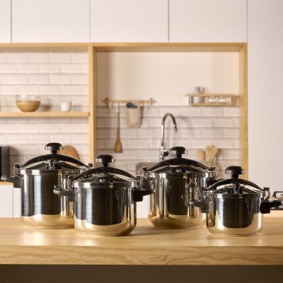 16. Taurus Moments Classic 6L Stainless Steel Pressure Cooker