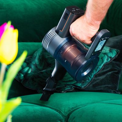 17. ELDOM FOLDON VERTICAL VACUUM CLEANER, CORDLESS, LIGHTING