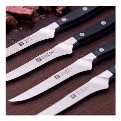 5. ZWILLING Pro Steak Knife Set 38430-002-0 (4 pieces)