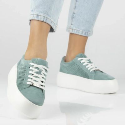 8. Women's leather sneakers openwork green Filippo DP7520/26