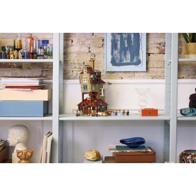 12. LEGO Harry Potter 76437 - The Burrow - Collector's Edition