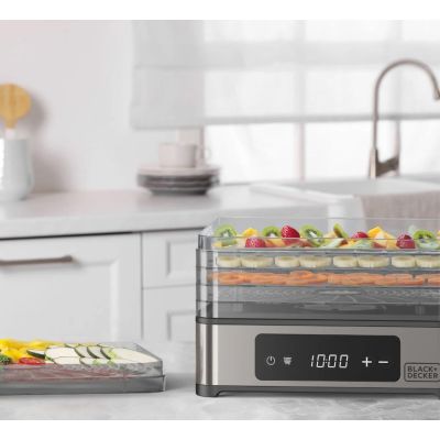 5. Black+Decker BXDE401E Fruit, Mushroom and Vegetable Dehydrator