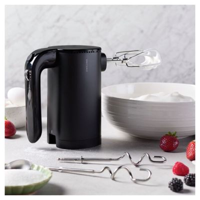 30. Starter kit: cordless hand mixer + battery black