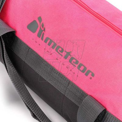 4. Meteor Siggy 25L 74551 Fitness Bag