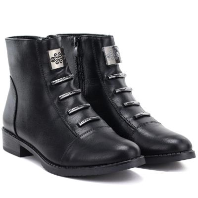 8. Women's black flat ankle boots M.Daszyński SA62-126