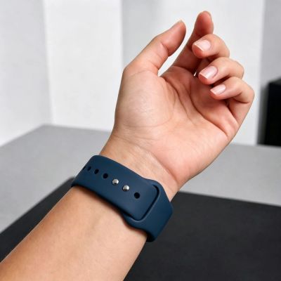 5. Tech-Protect Silicone Strap for Apple Watch 40/41/42 mm - Navy Blue