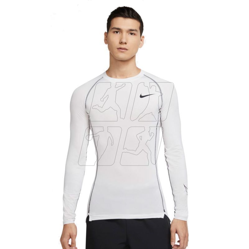 Nike thermal 2024 compression shirt