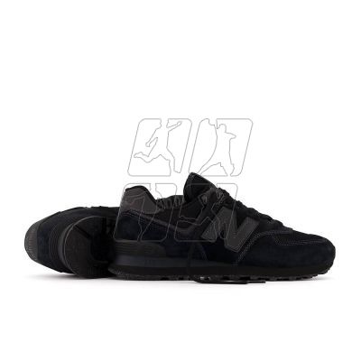 7. New Balance M ML574EVE shoes