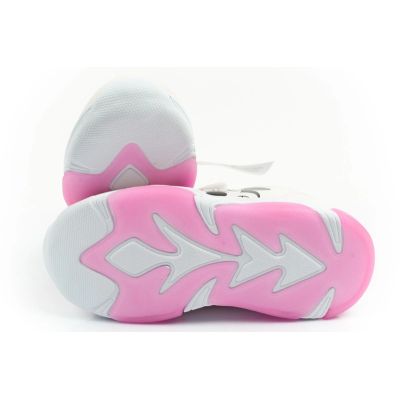 9. Leomil children's sports shoes sneakers Minnie Mouse with Velcro LED