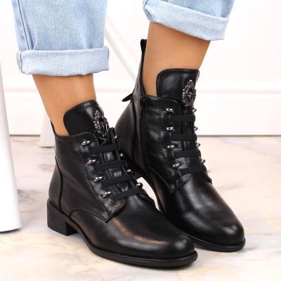 21. Jezzi W JEZ412A insulated flat ankle boots, black