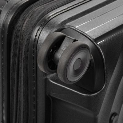 15. SwissBags Echo 16575 Cabin Suitcase