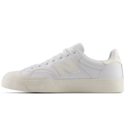 7. New Balance unisex BB100LGY shoes