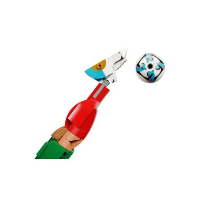 13. LEGO Editions 43016 - Cristiano Ronaldo - Football Legend