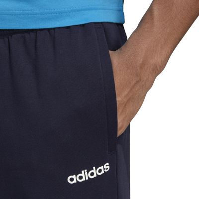 10. adidas Essentials Plain Tapered Pant FL M DU0376