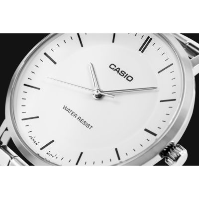 4. Men's Watch CASIO MTP-VT04D-7EDF + BOX