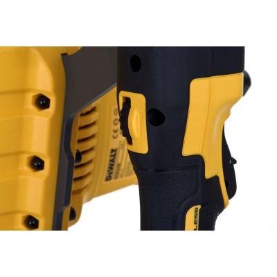 7. DEWALT DCD240N-XJ Cordless Paddle Mixer 54V XR FLEXVOLT Black, Yellow