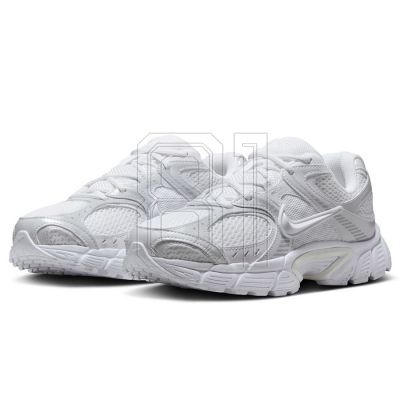 4. Nike V5 RNR W HQ7901-101 Shoes