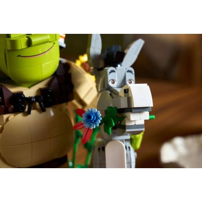 8. LEGO Icons 72423 - Shrek, Donkey & Puss in Boots