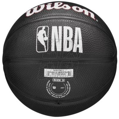 8. Ball Wilson Team Tribute Chicago Bulls Mini Ball Jr. WZ4017602XB