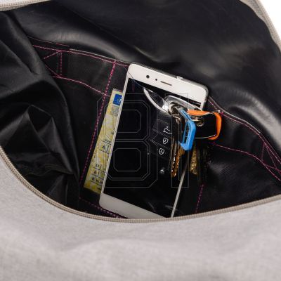 4. Meteor Siggy 74561 fitness bag