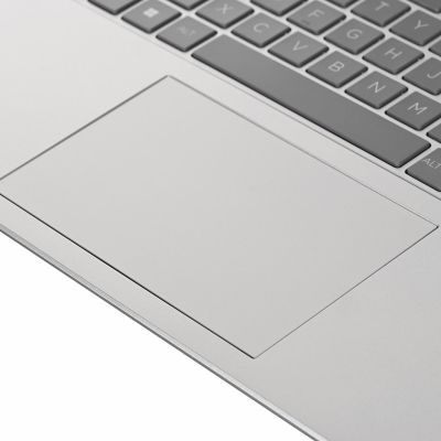 8. HP 15-fc0043ny Ryzen 3 5425U 15.6"FHD 8GB DDR4 SSD256Vega 6 Win11 Natural Silver 2Y