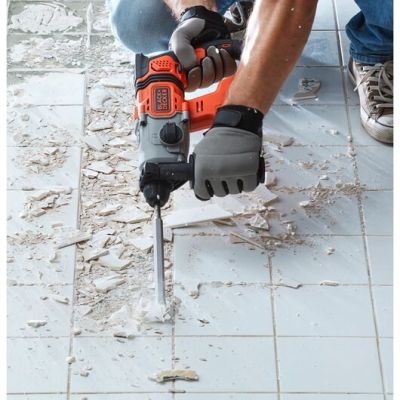 6. Black & Decker BCD900B-XJ 1880 RPM SDS Plus Drill Black, Orange