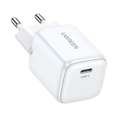 2. Ugreen Nexode mini CD318 15324 GaN 20W USB-C PD 3.0 / QC 4.0 network charger - white